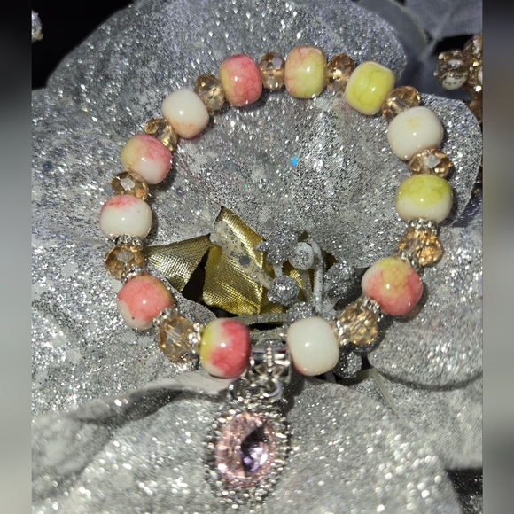 Agate Beaded Jewelry I Pink I Bracelet - Picture 3 of 3